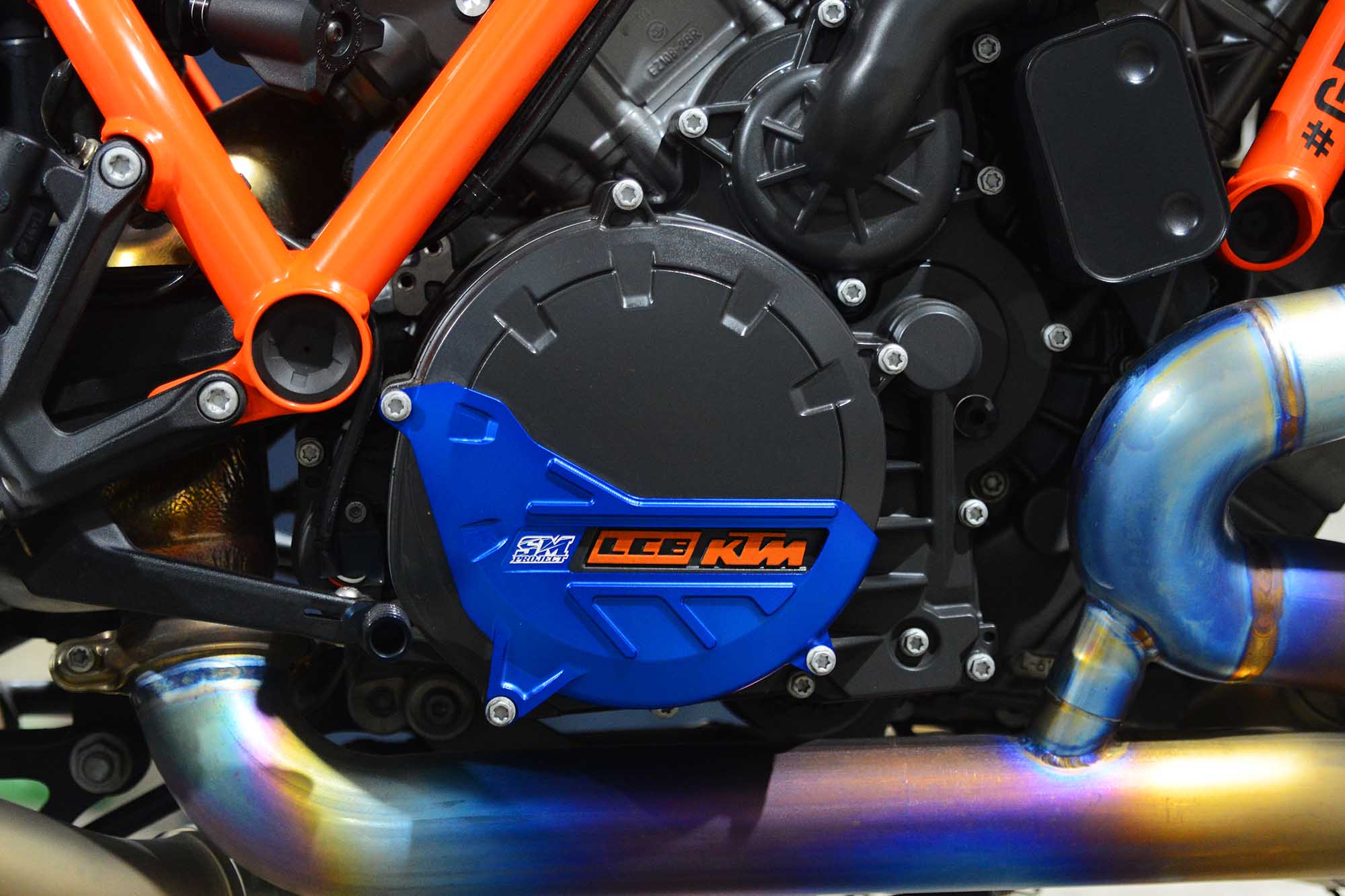 ktm 1290 super duke r clear clutch cover